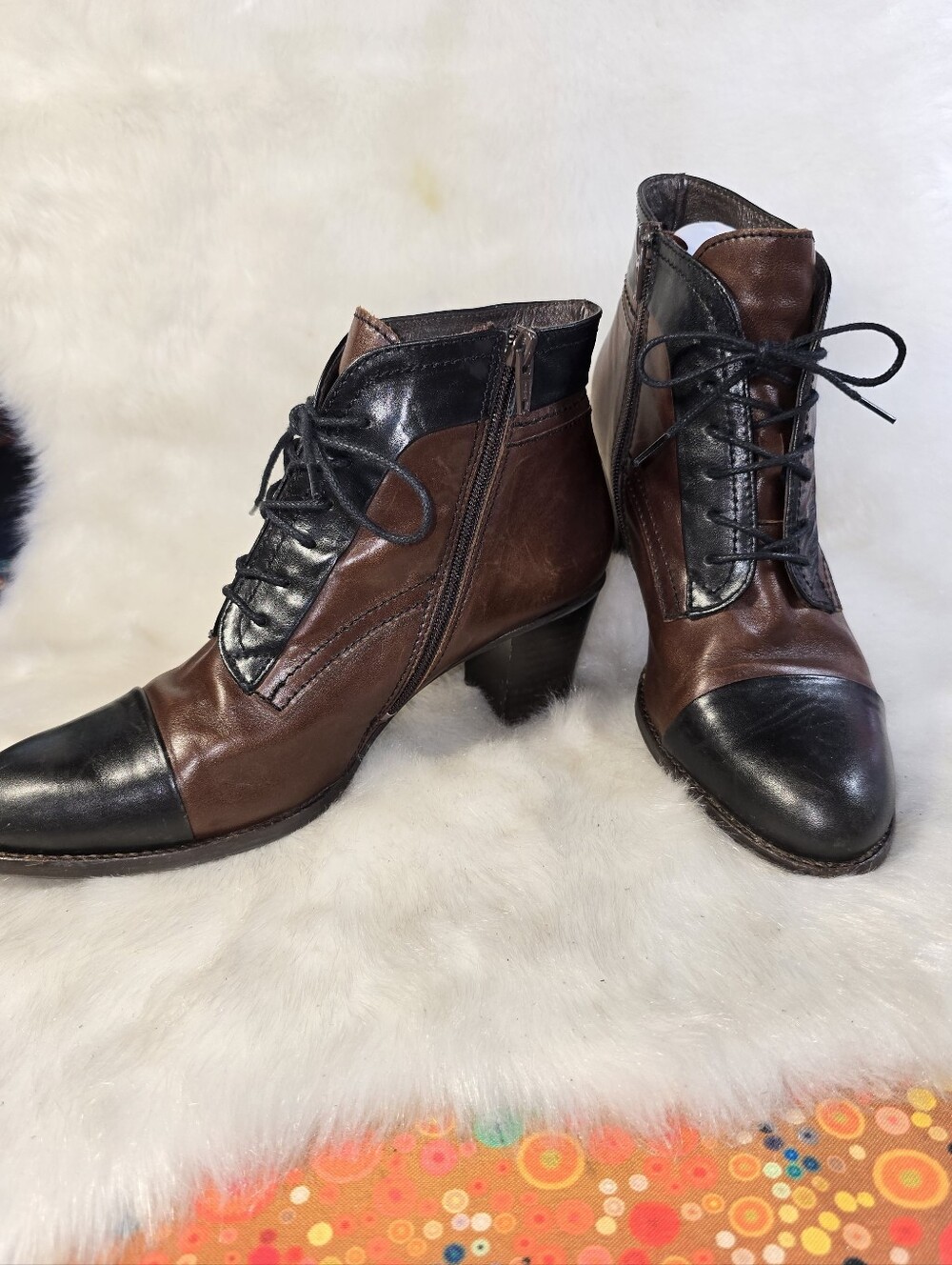 Fidji two-tone Brown & Black Leather Lace-Up Ankle Boots - Womens